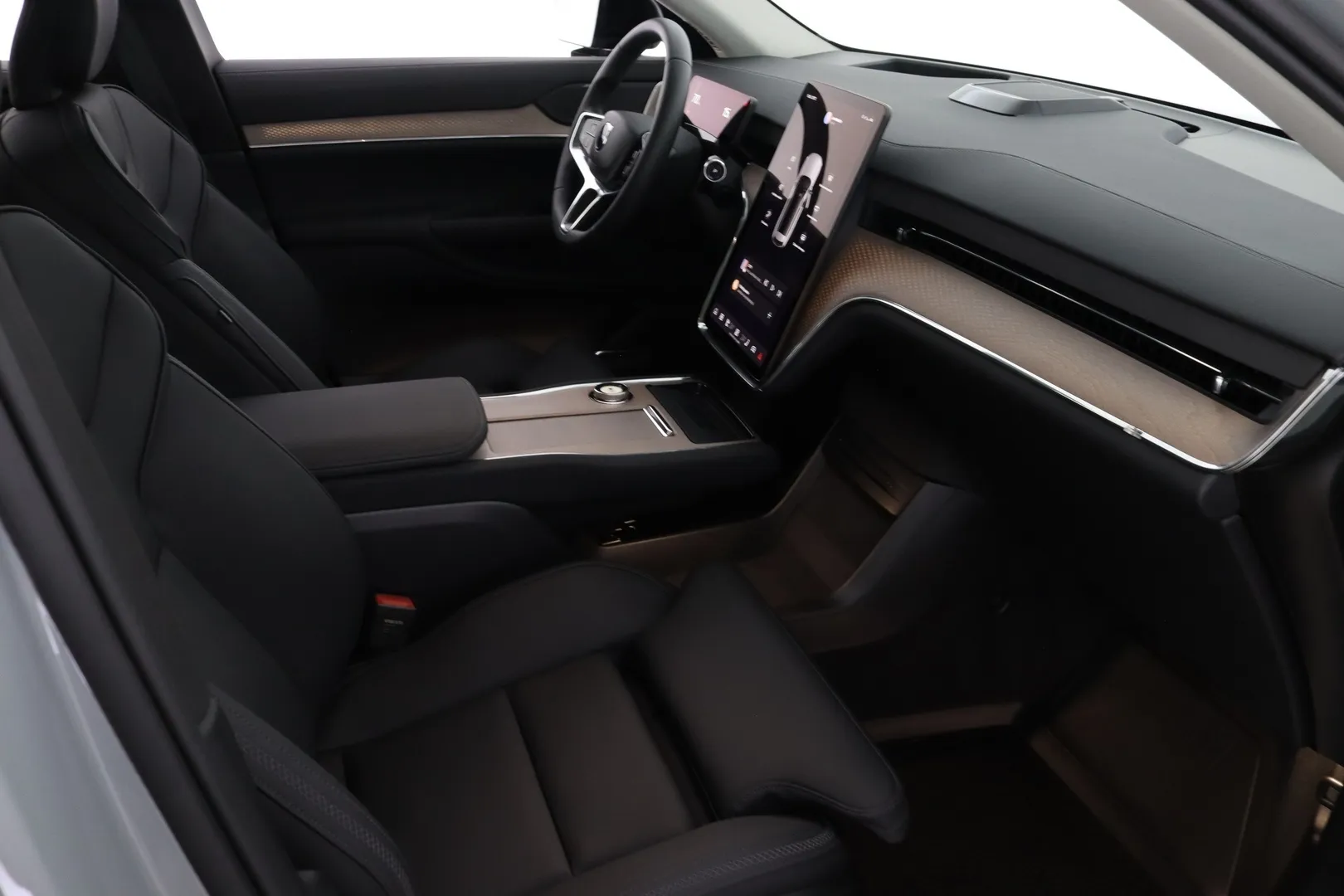 Volvo EX90 FSF-407 carousel image