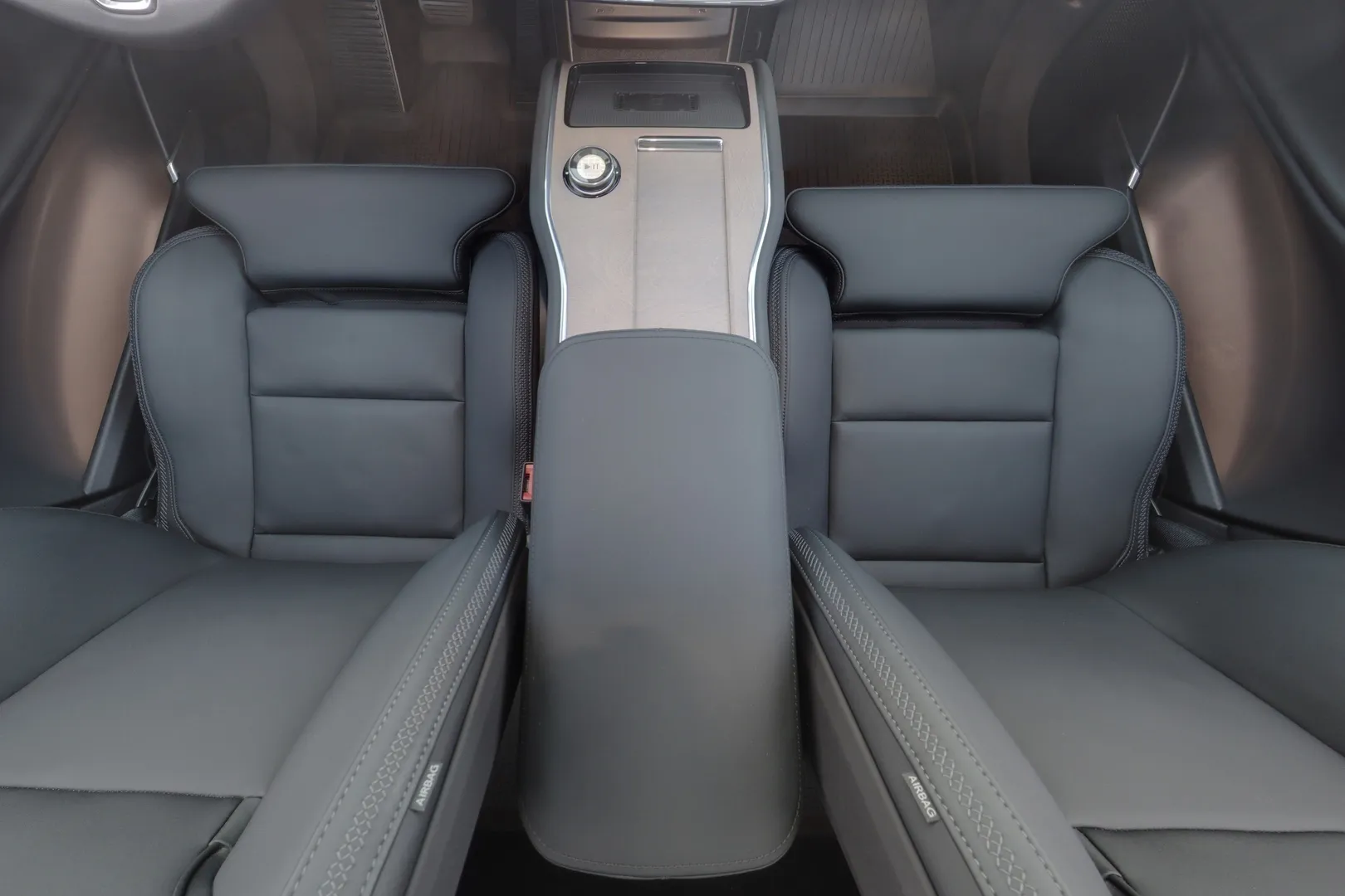 Volvo EX90 FSF-407 carousel image