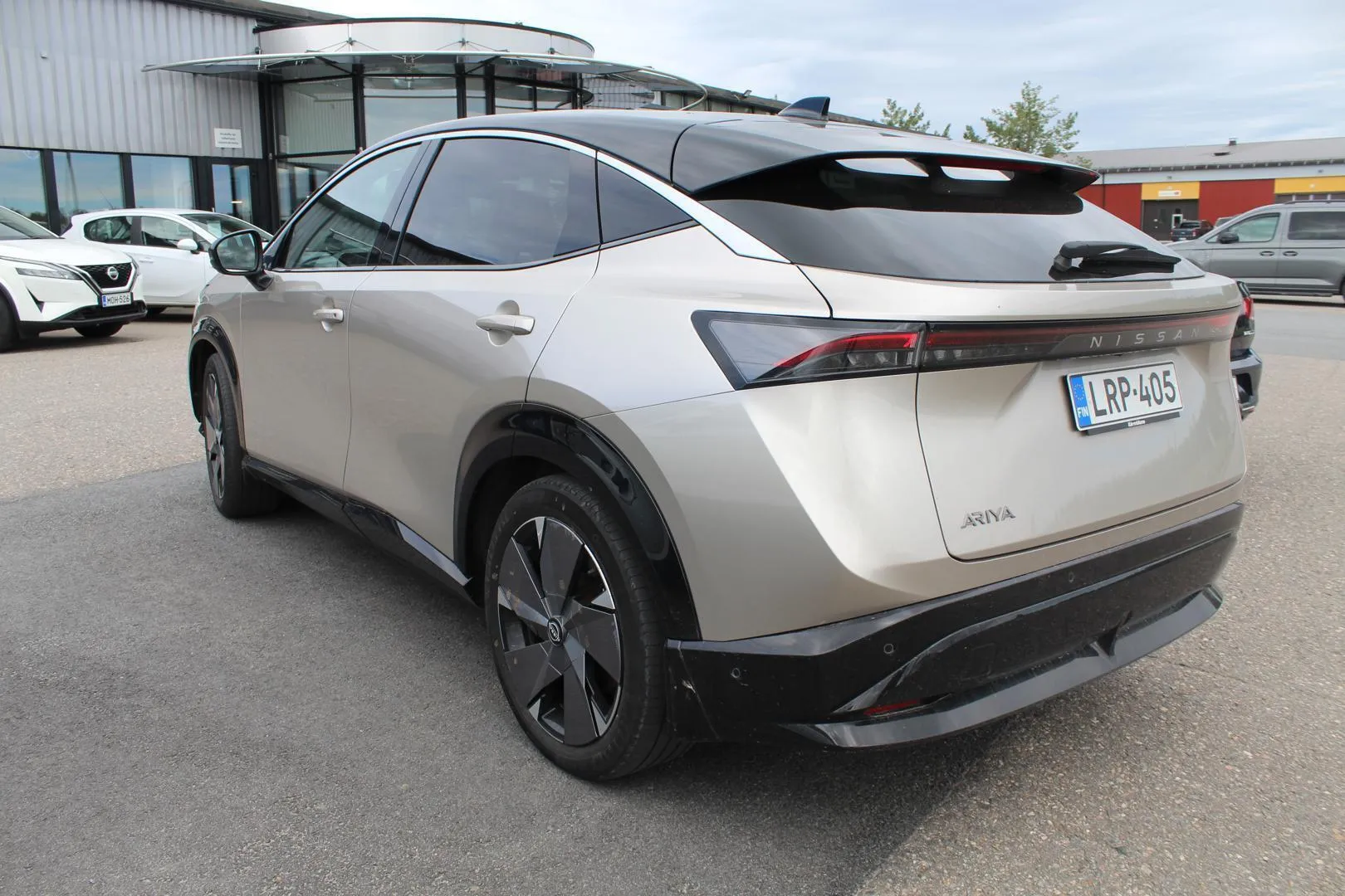 Nissan Ariya LRP-405 carousel image