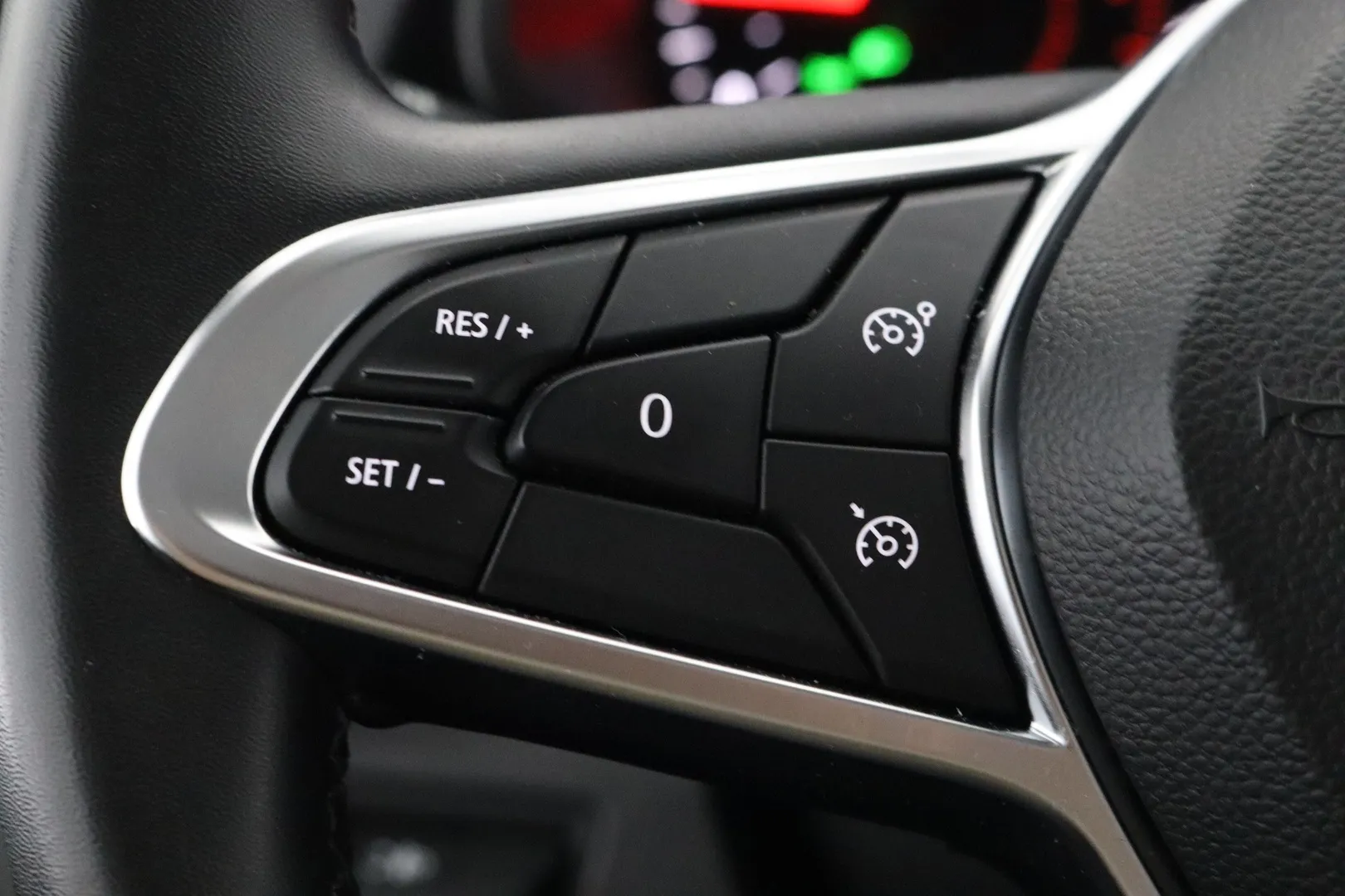 Renault Trafic IRH-941 carousel image