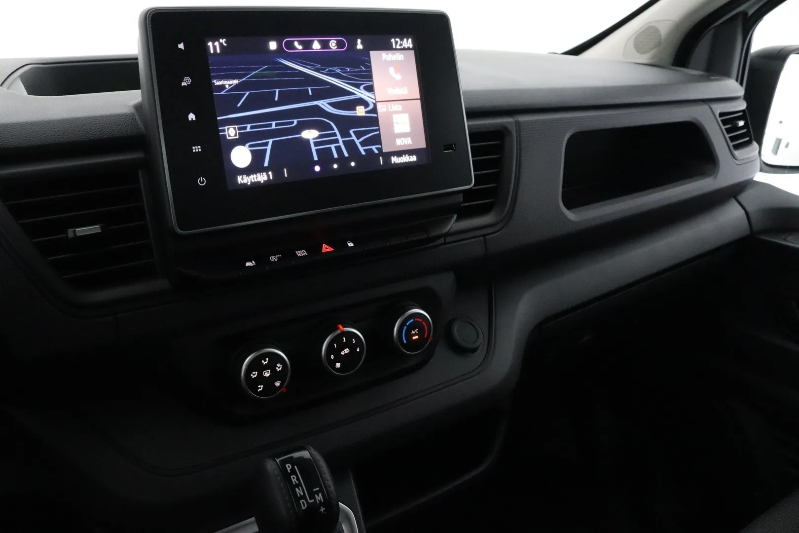 Renault Trafic IRH-941 carousel image