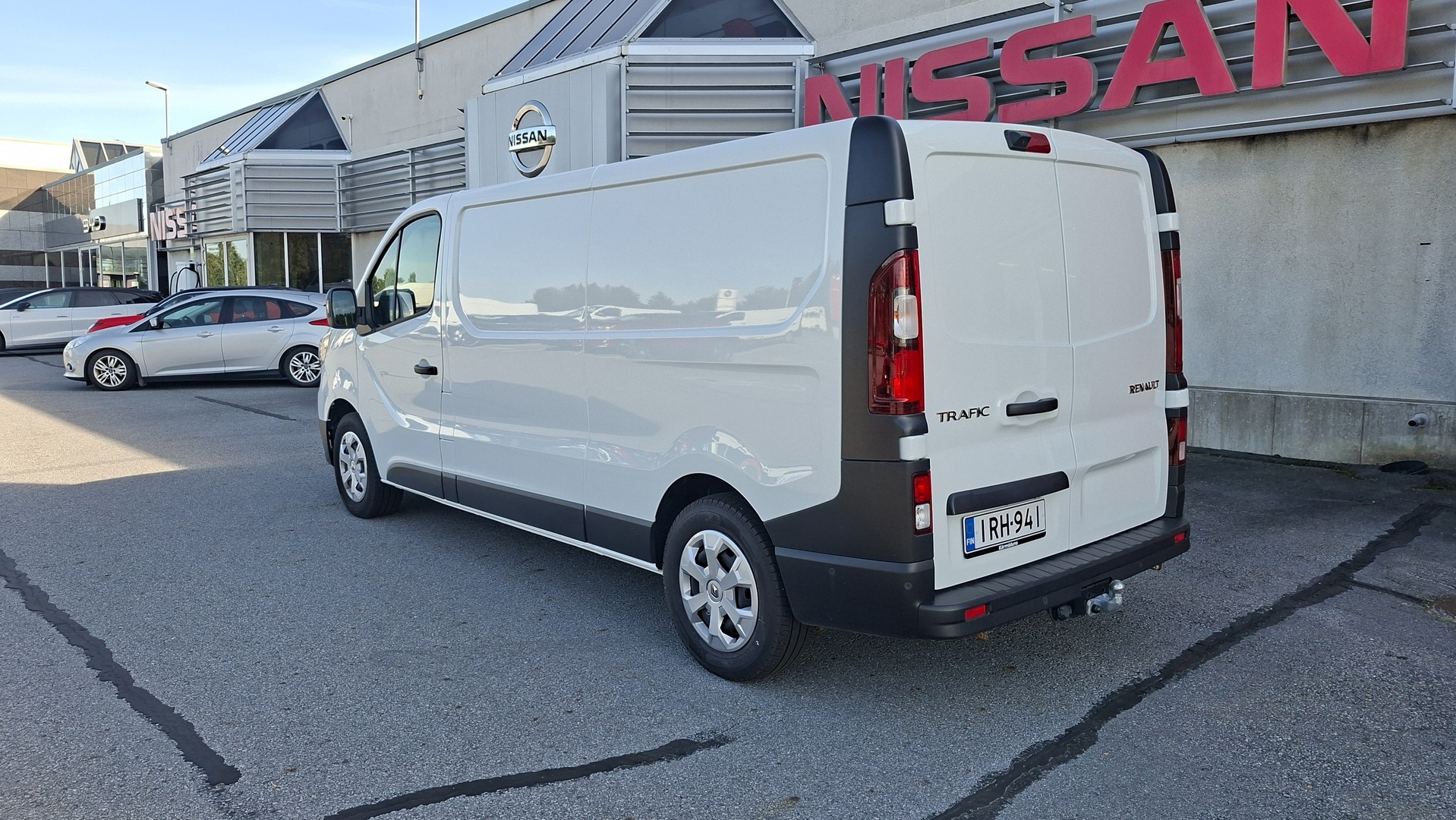 Renault Trafic 2023, photo 4/8
