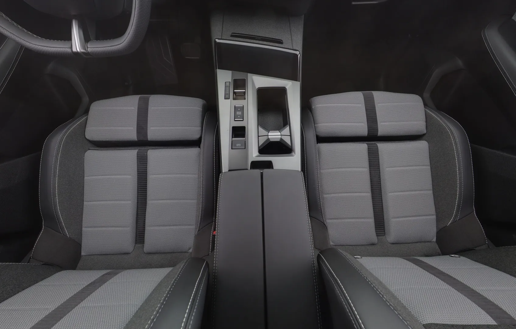 Opel Grandland JNT-954 carousel image