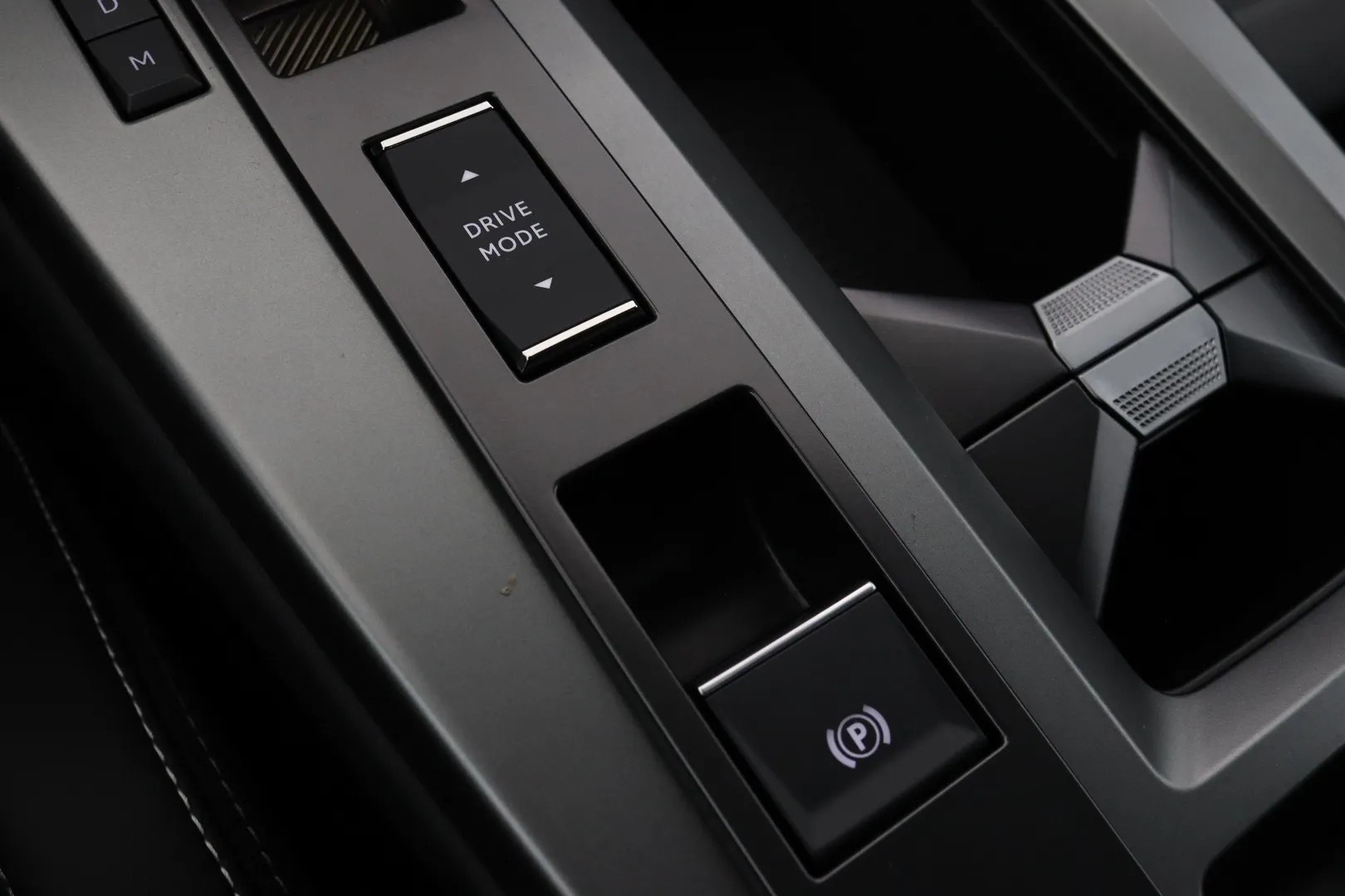 Opel Grandland JNT-954 carousel image