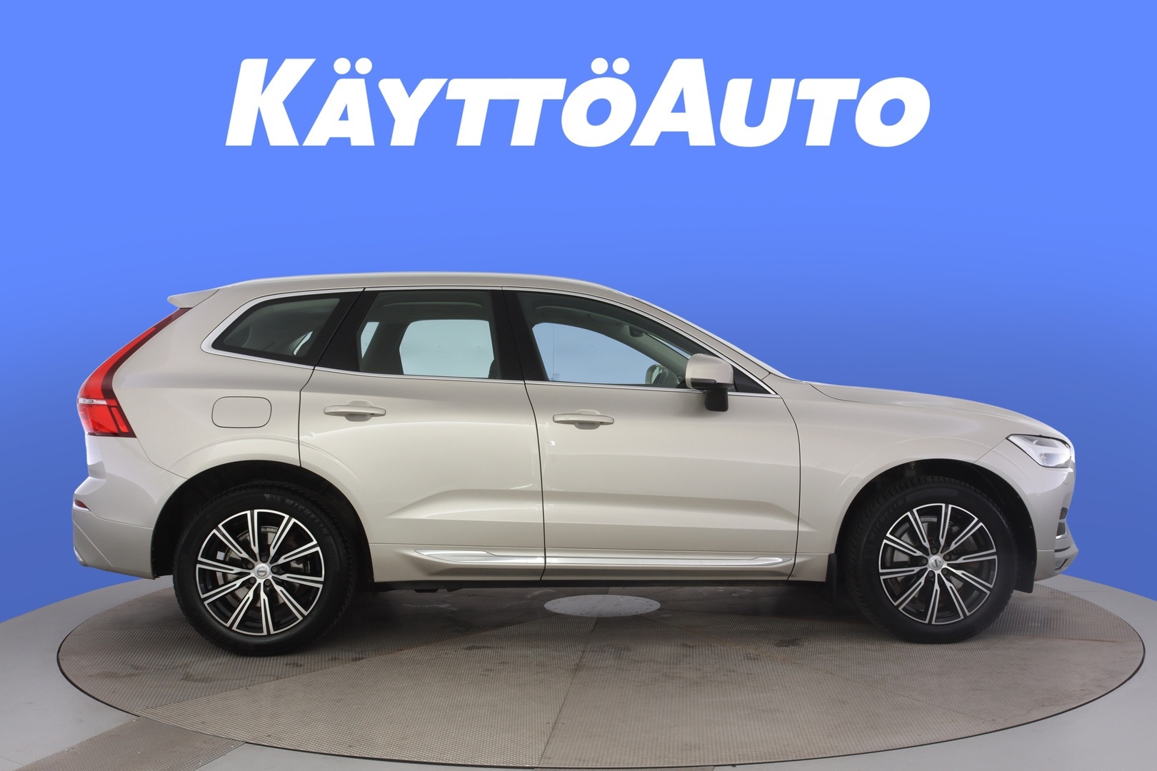 Volvo XC60 B4 AWD D-MHEV Inscription aut 2020, photo 6/33