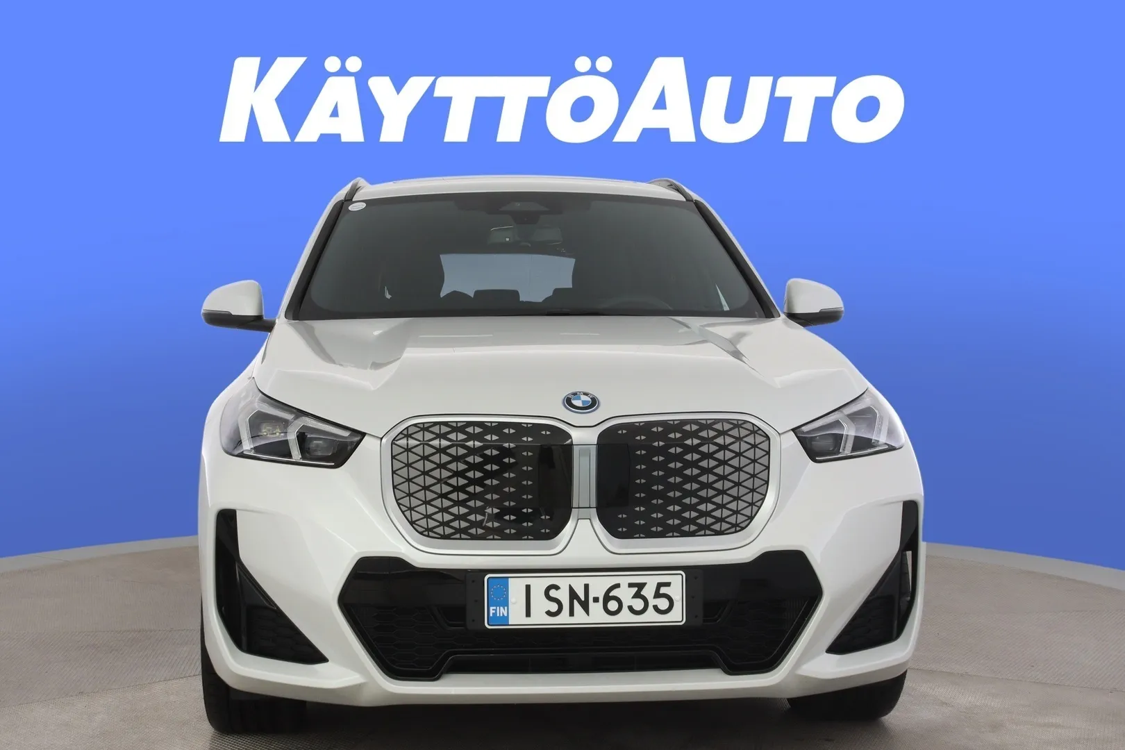 BMW iX1 ISN-635 carousel image
