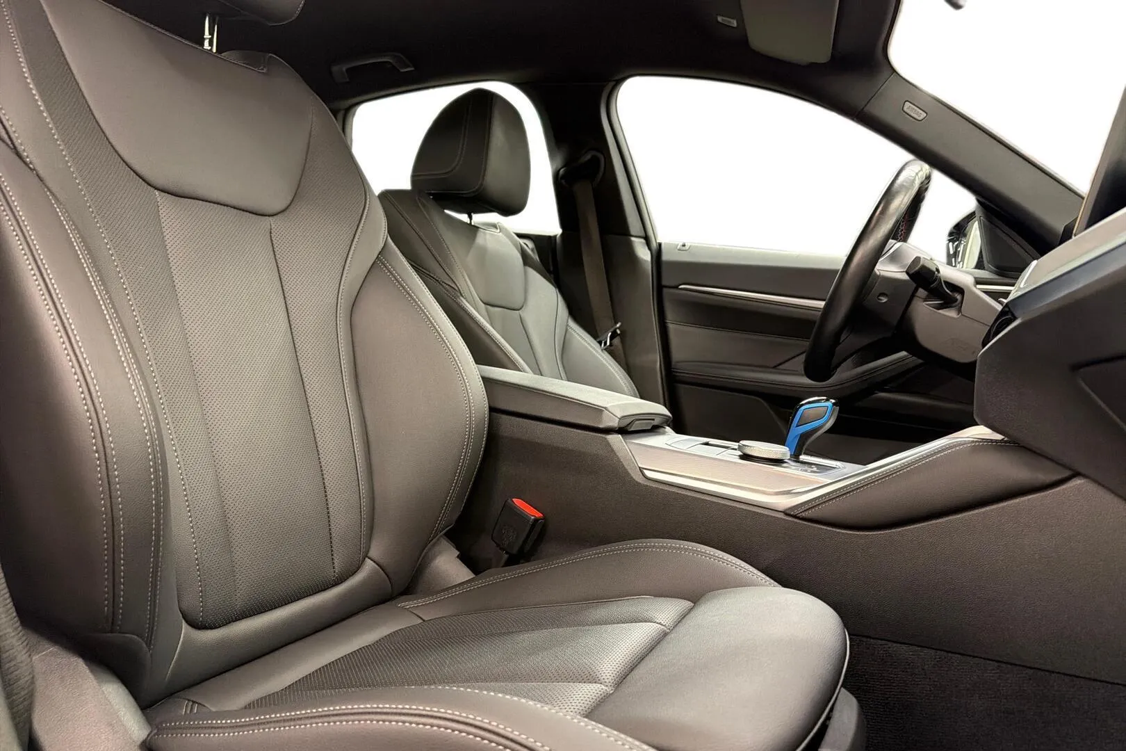 BMW I4 M50 CRI-577 carousel image