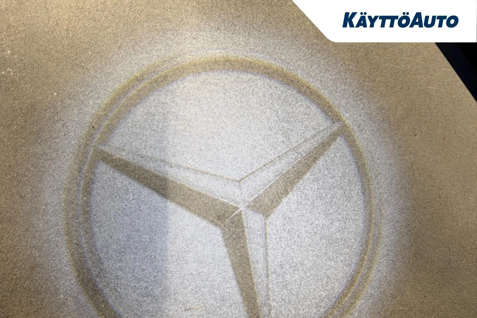 Mercedes-Benz EQA SRJ-948 carousel image