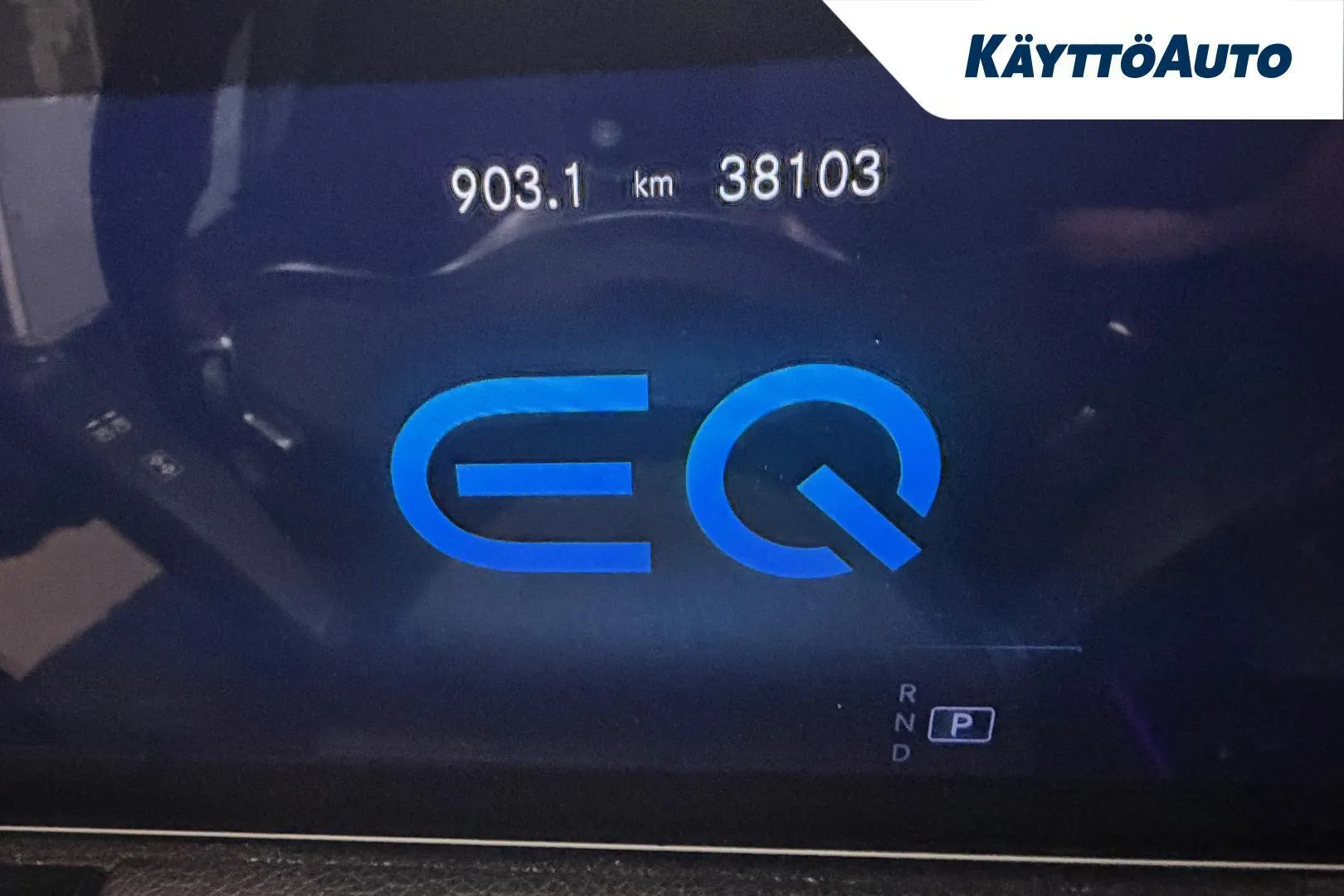 Mercedes-Benz EQA SRJ-948 carousel image