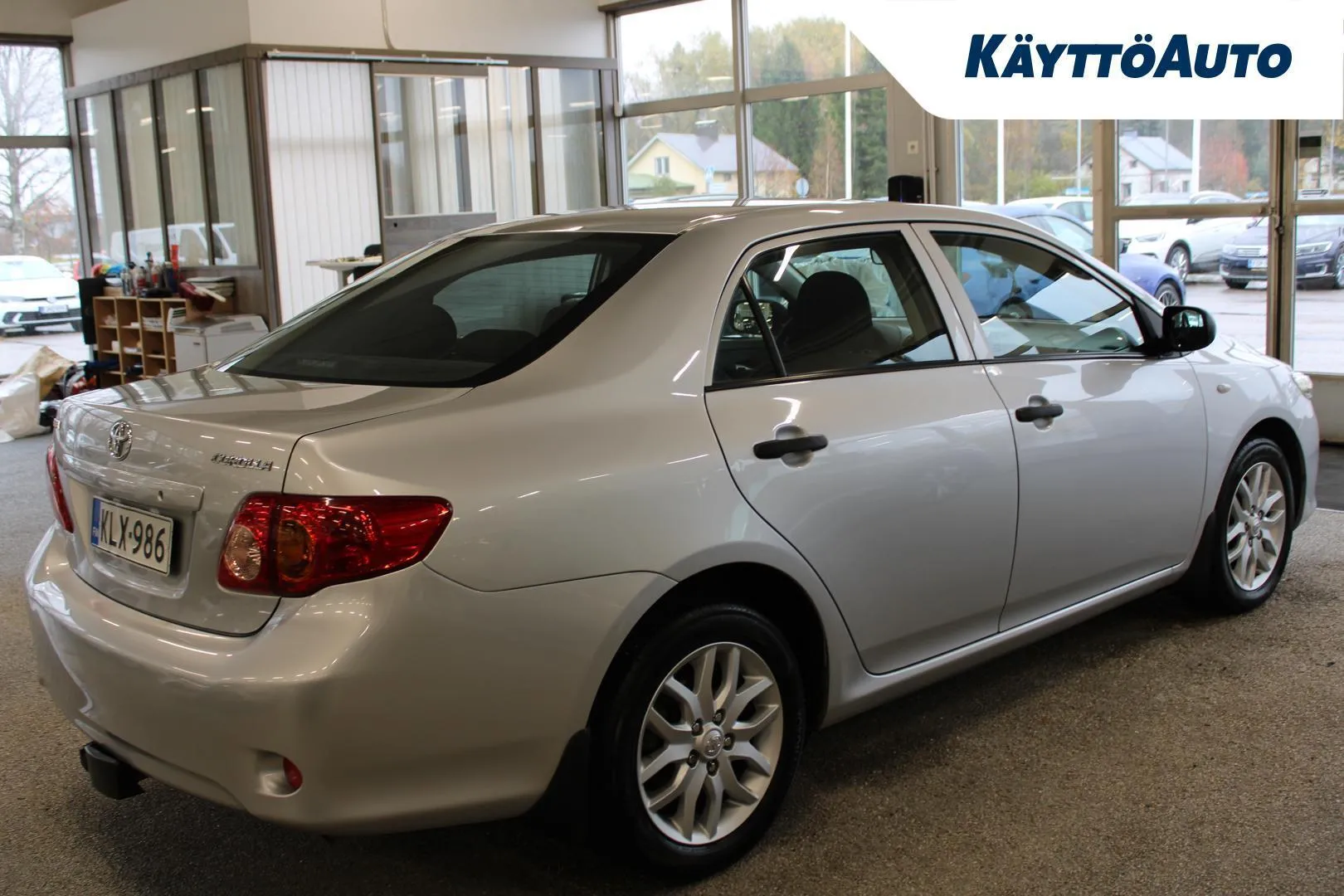 Toyota Corolla KLX-986 carousel image