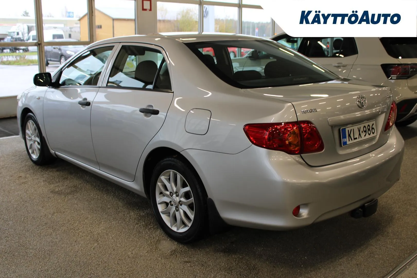 Toyota Corolla KLX-986 carousel image
