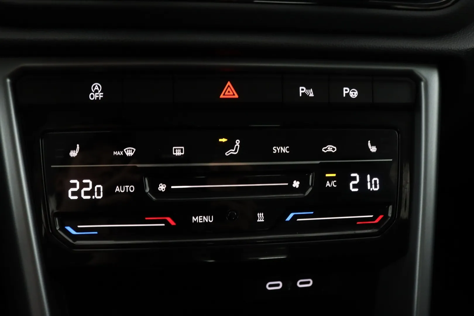 Volkswagen T-Roc MRK-582 carousel image