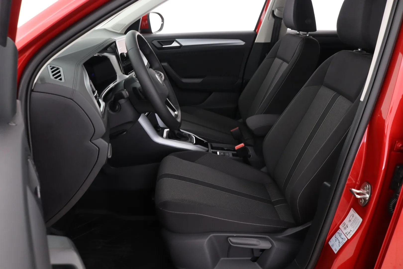 Volkswagen T-Roc MRK-582 carousel image