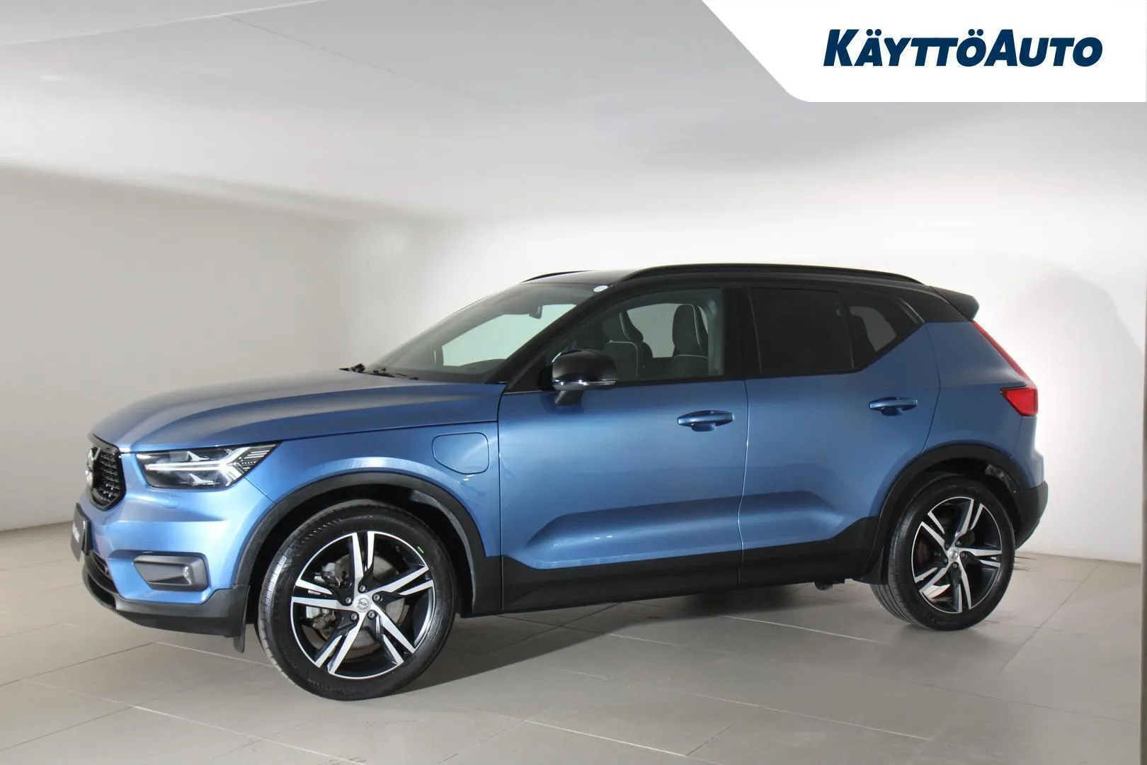 Volvo XC40 RUH-503 carousel image