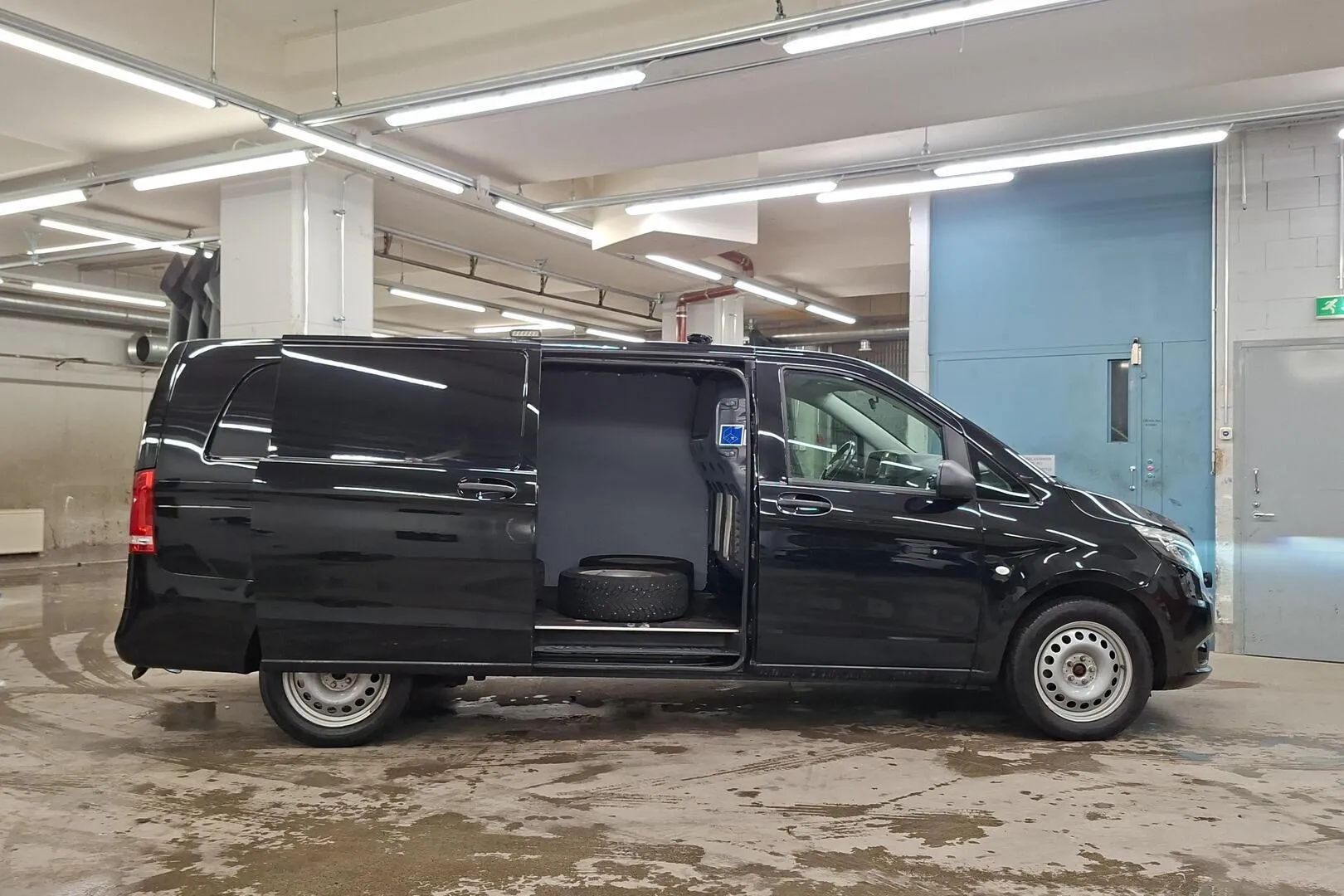 Mercedes-Benz Vito STD-2 carousel image