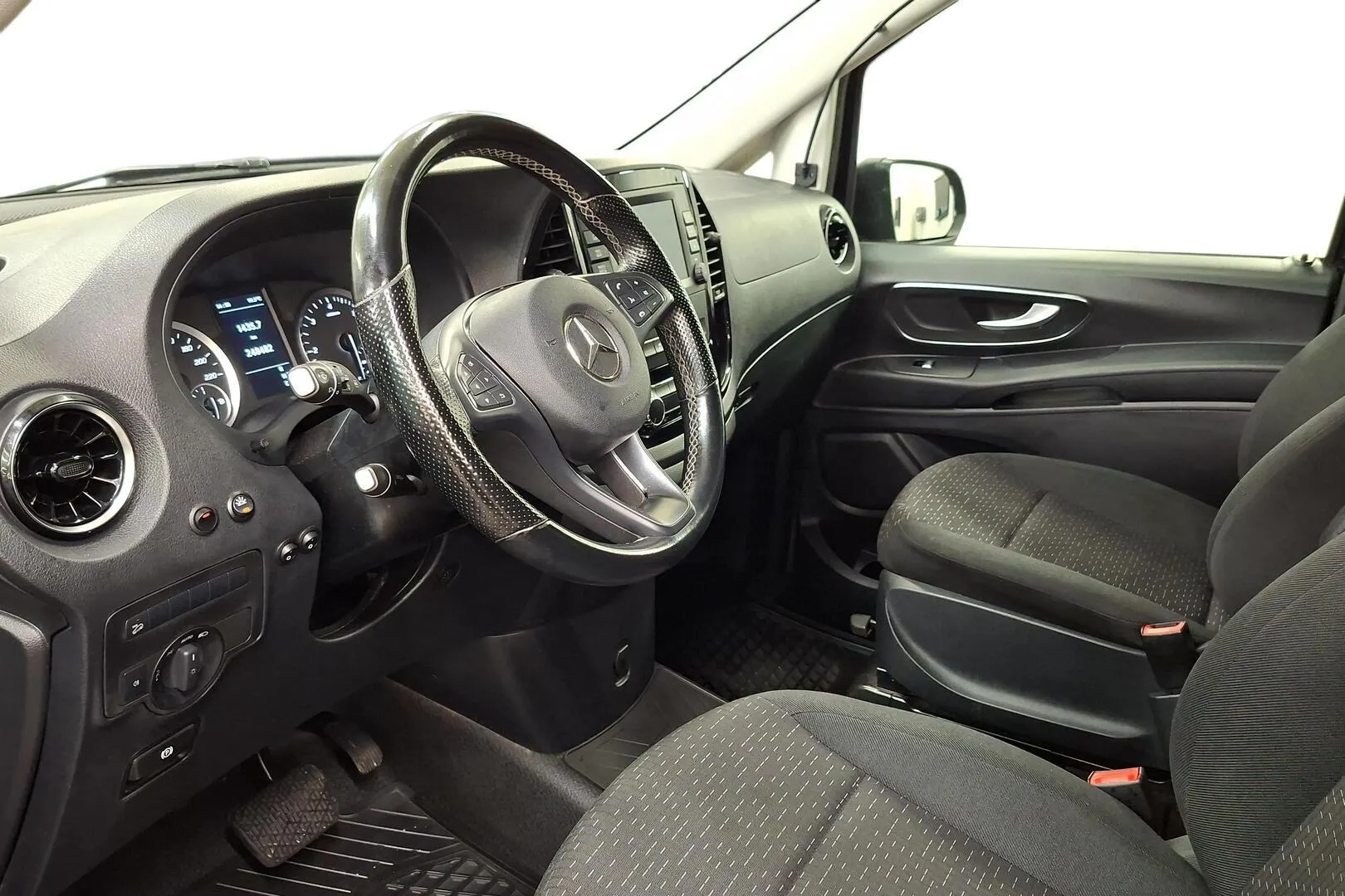 Mercedes-Benz Vito STD-2 carousel image