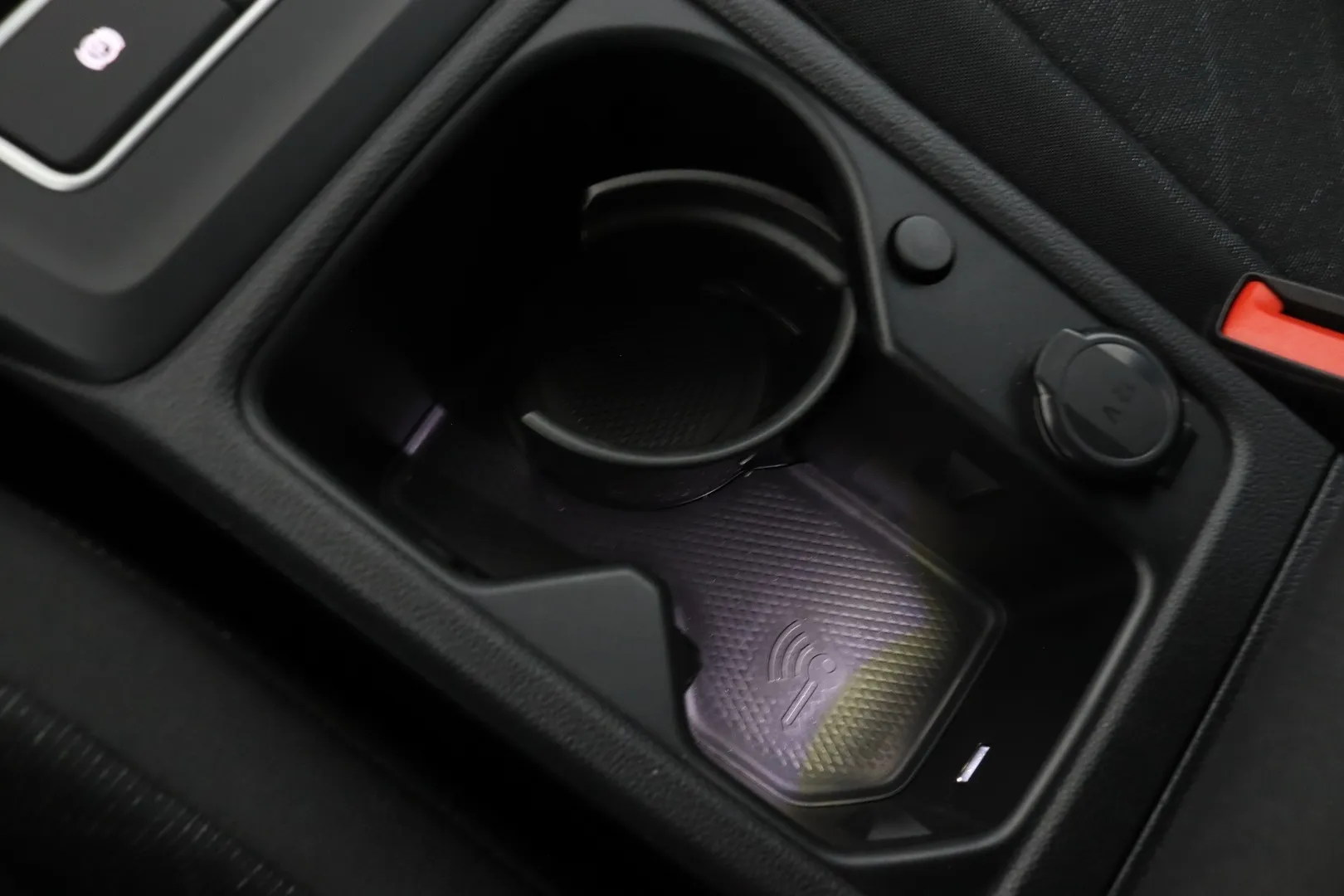 Volkswagen Golf GOF-532 carousel image