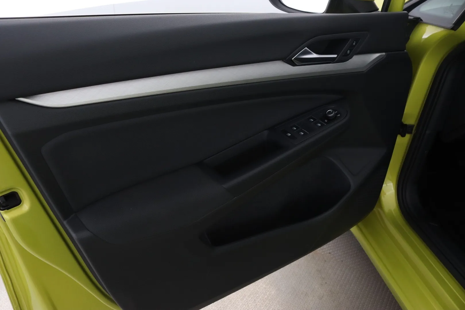 Volkswagen Golf GOF-532 carousel image