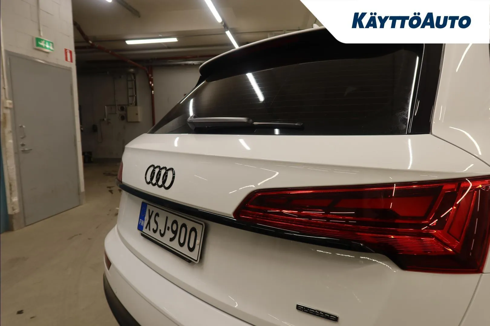 Audi Q5 XSJ-900 carousel image