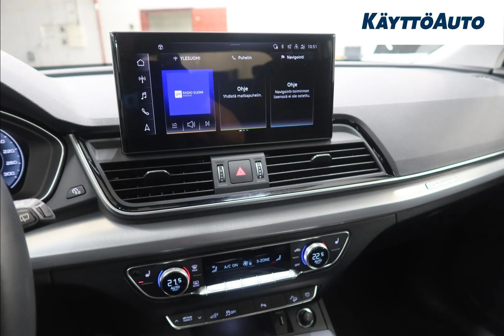 Audi Q5 XSJ-900 carousel image