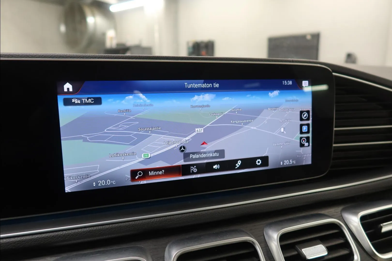 Mercedes-Benz GLE ZOU-370 carousel image
