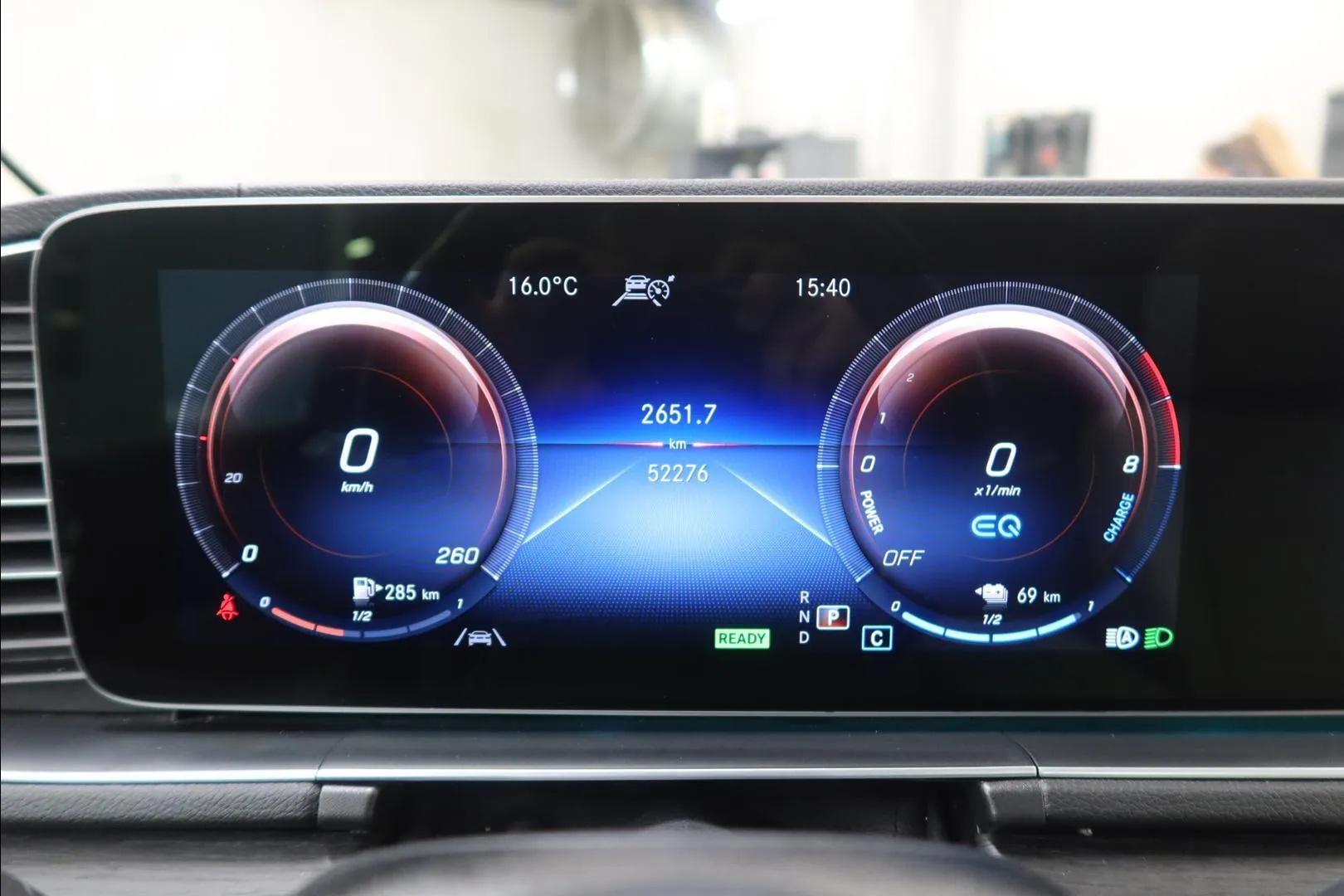 Mercedes-Benz GLE ZOU-370 carousel image