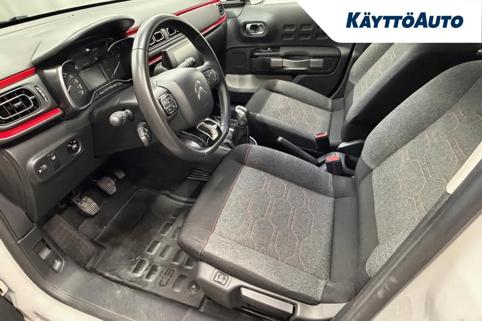 Citroen C3 XOP-682 carousel image