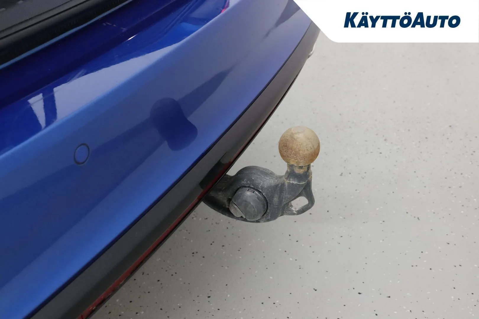 Skoda Octavia OZY-898 carousel image