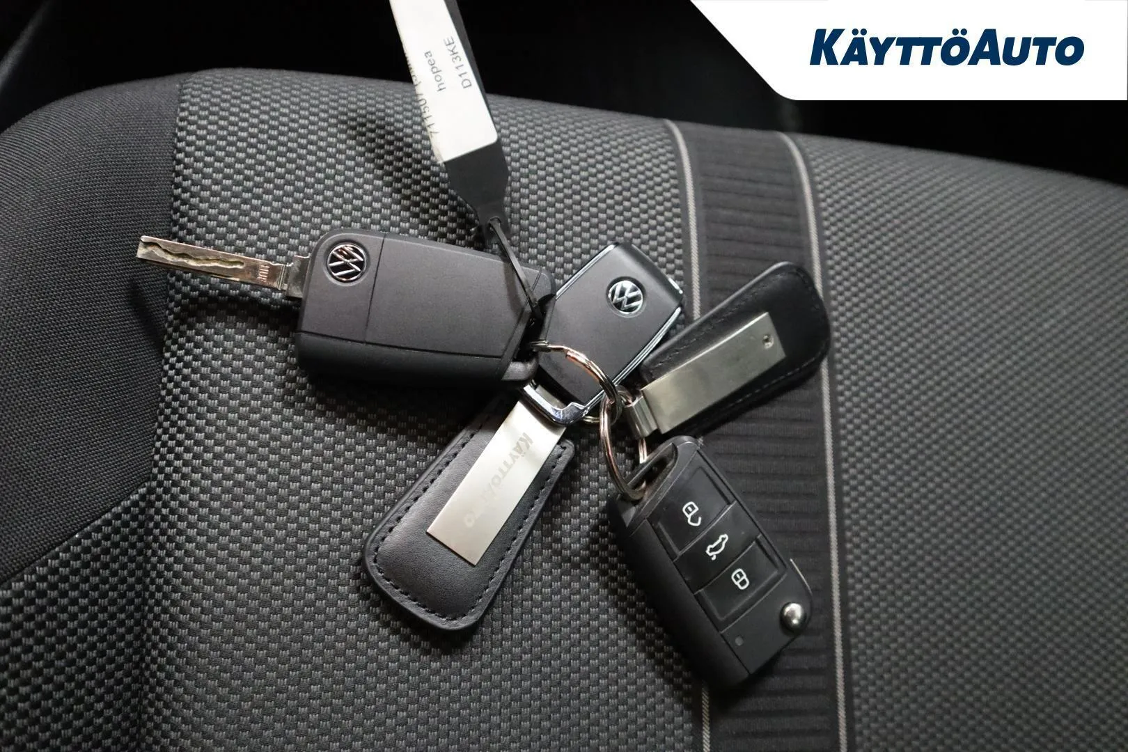 VOLKSWAGEN T-Roc JMM-343 carousel image