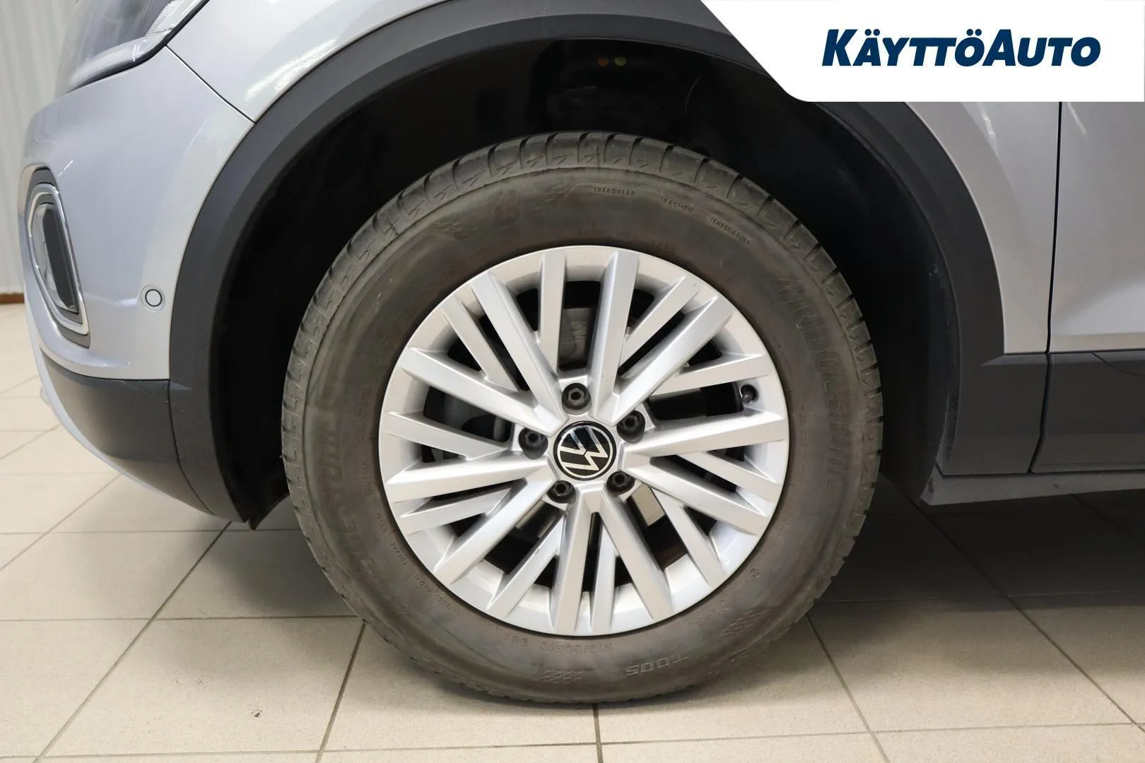 VOLKSWAGEN T-Roc JMM-343 carousel image