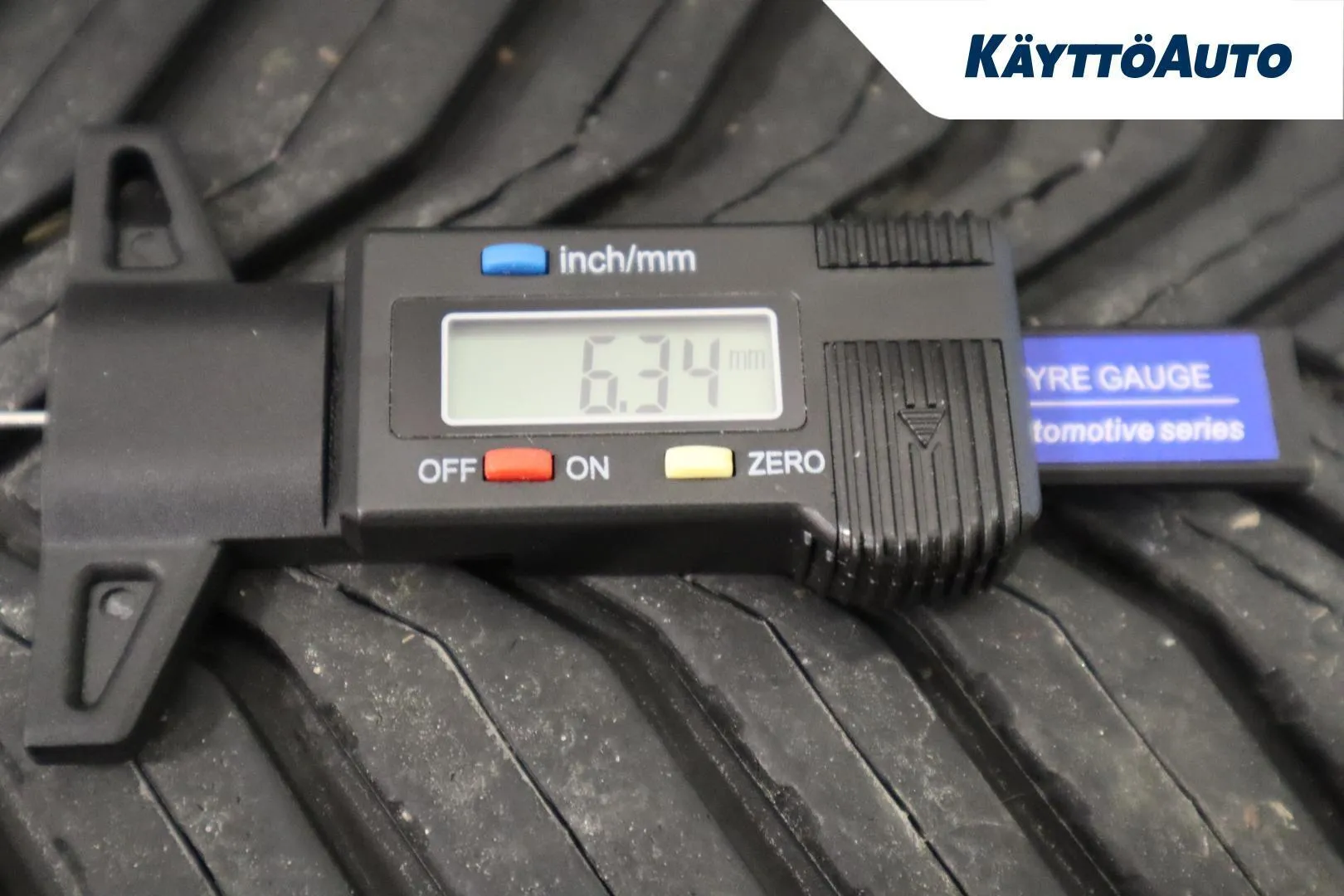 Volkswagen T-Roc IOX-390 carousel image