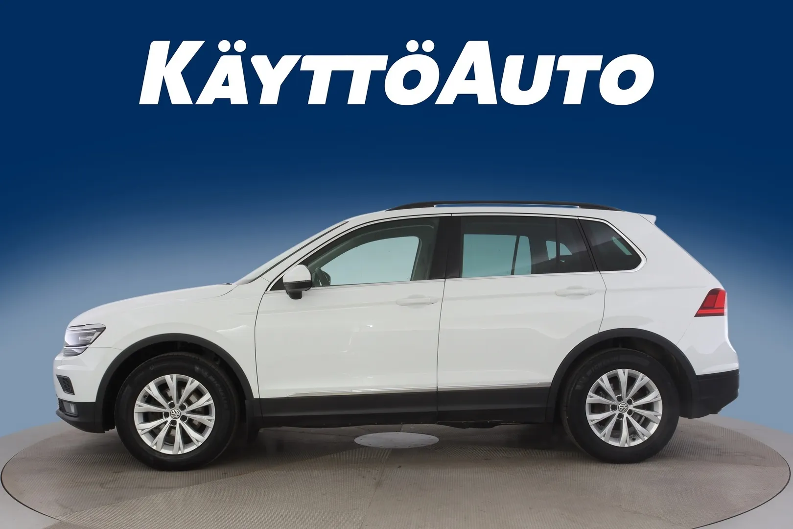 Volkswagen Tiguan RTU-750 carousel image