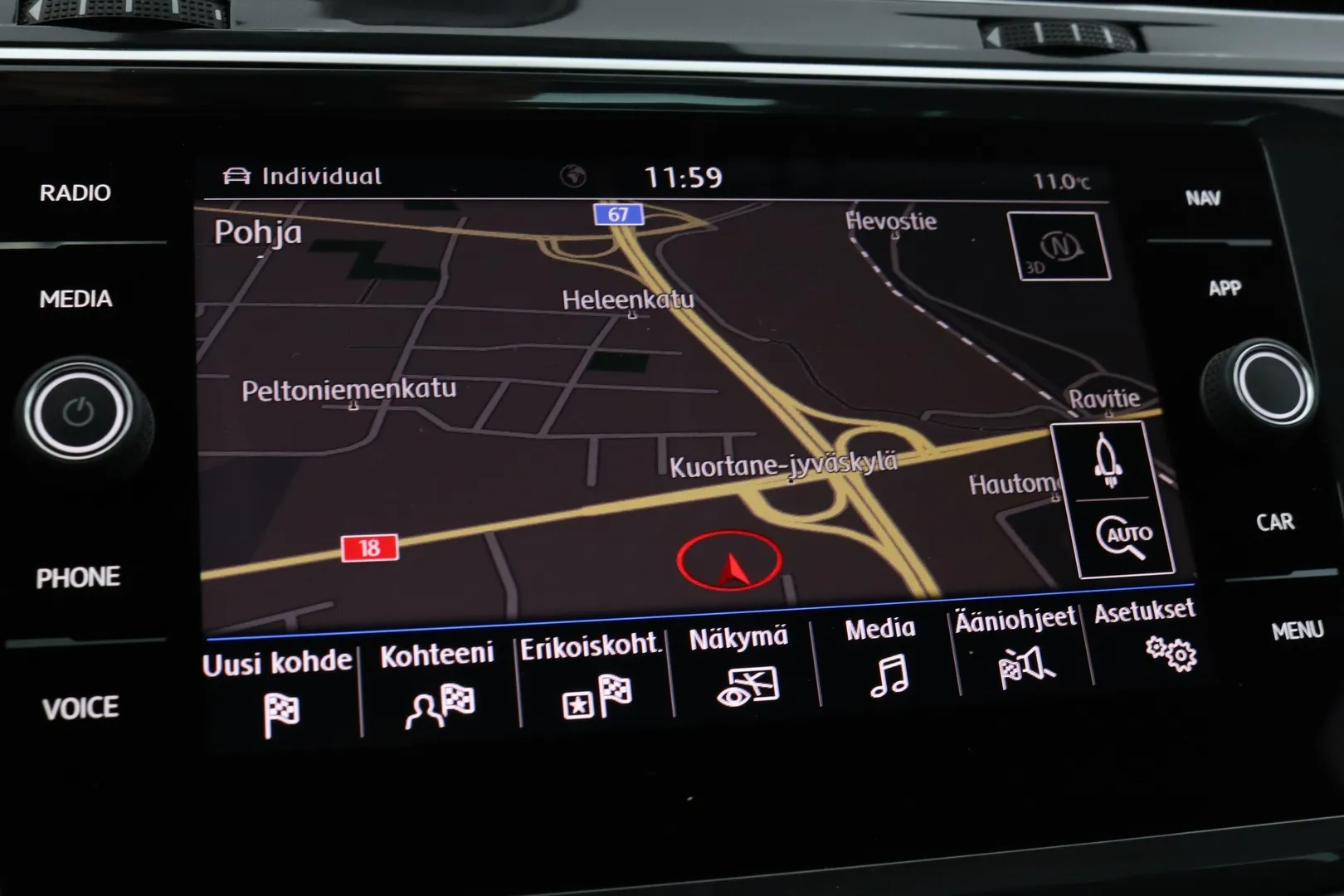 Volkswagen Tiguan RTU-750 carousel image