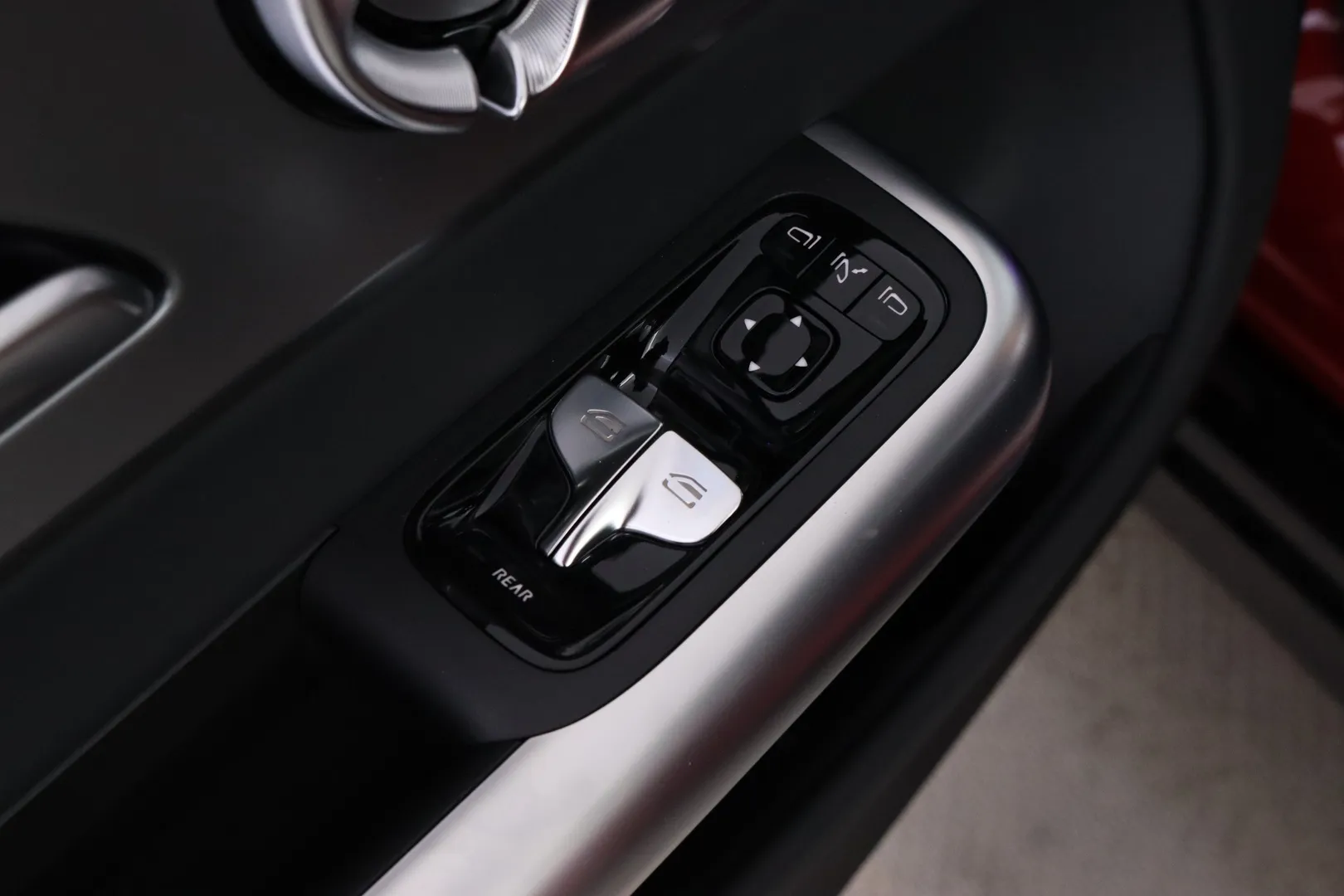 Mercedes-Benz CLA FSJ-198 carousel image