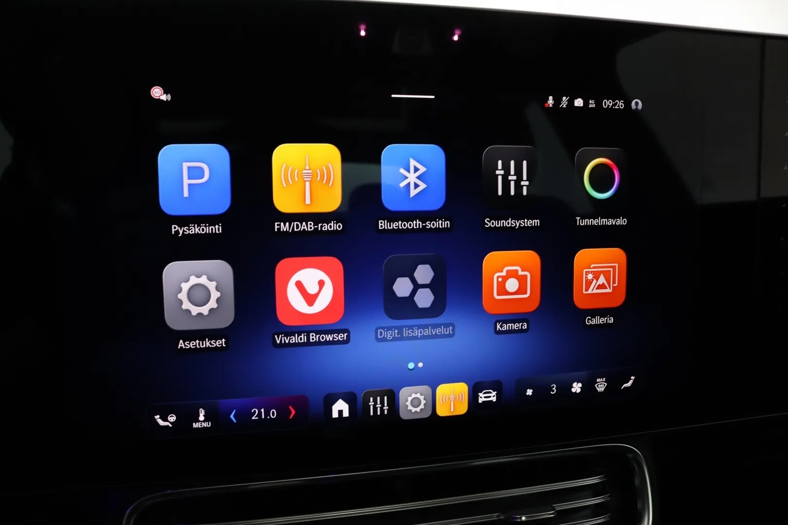 Mercedes-Benz CLA FSJ-198 carousel image