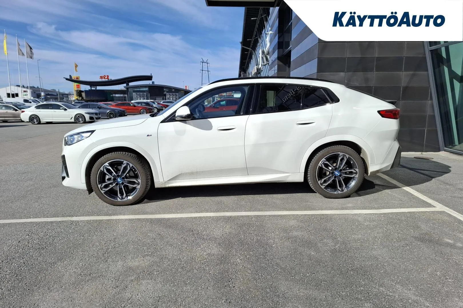 BMW iX2 RVO-572 carousel image