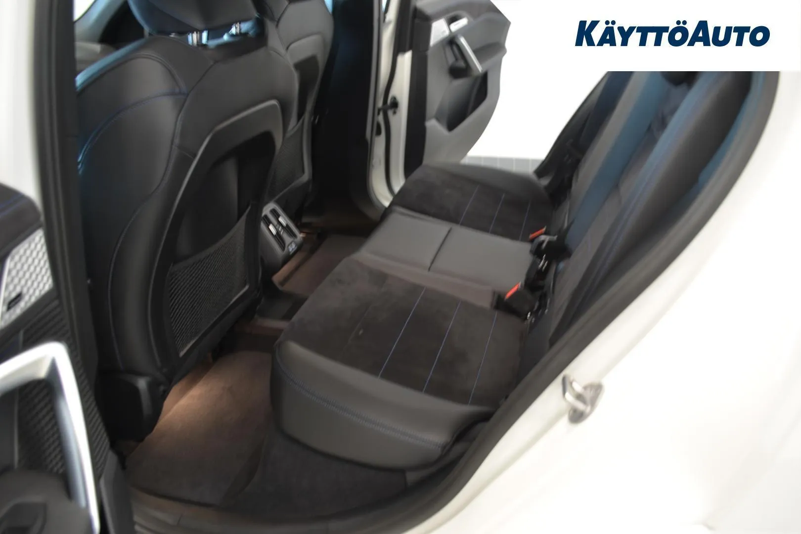 BMW iX2 RVO-572 carousel image