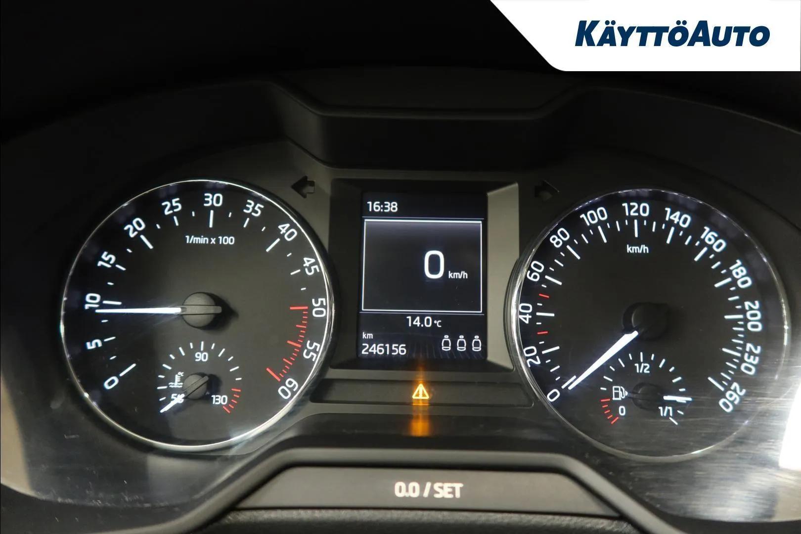 Skoda Octavia EMX-386 carousel image