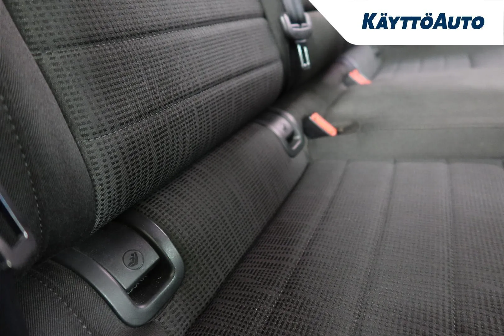 Skoda Octavia EMX-386 carousel image