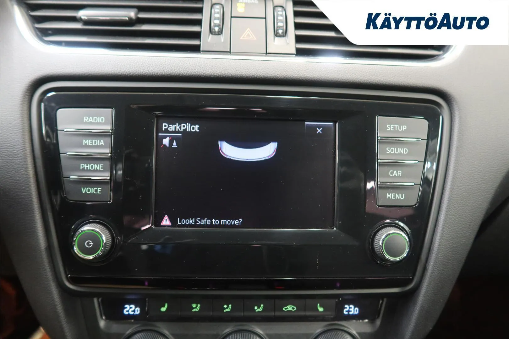 Skoda Octavia EMX-386 carousel image