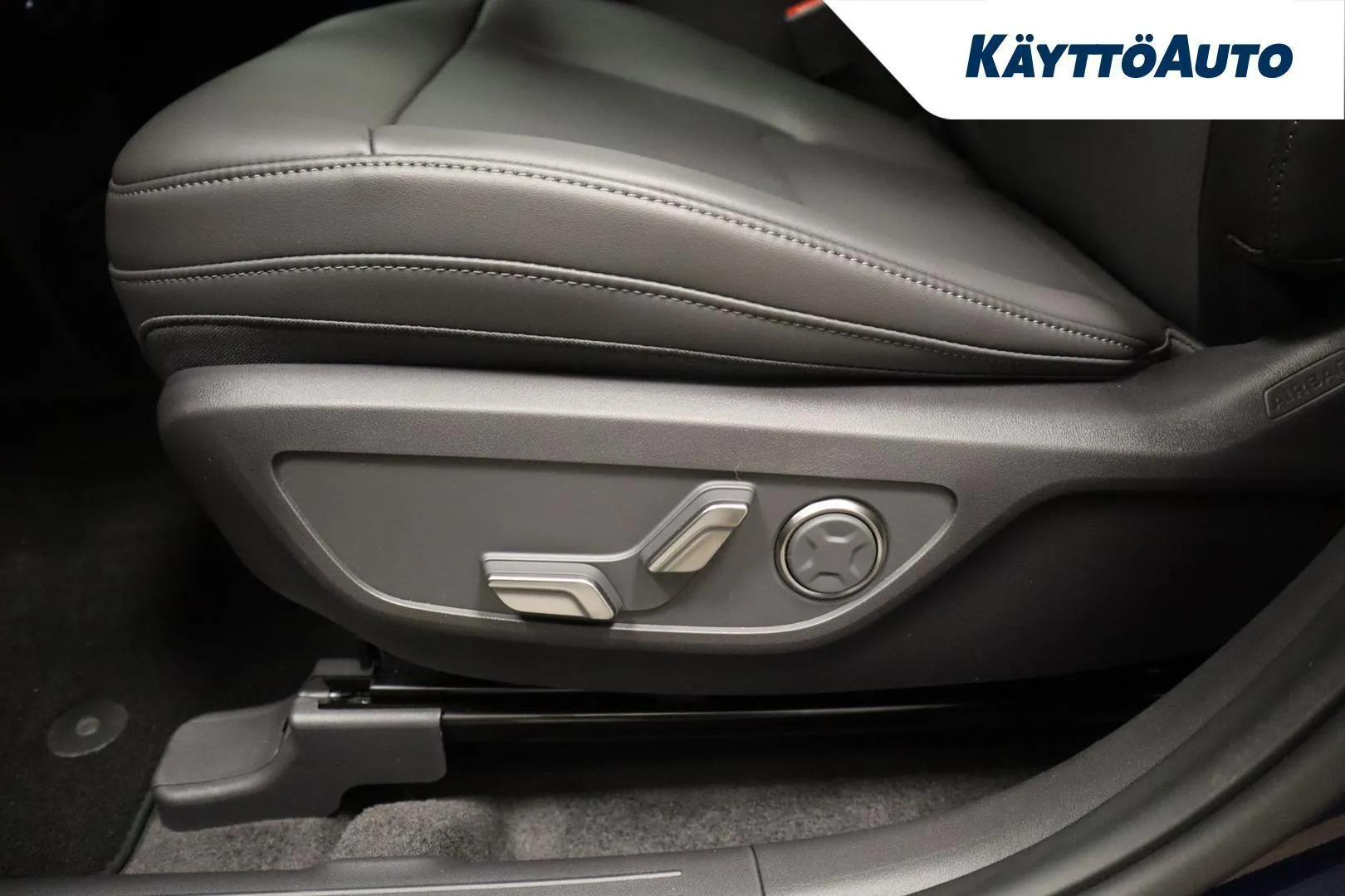 Kia EV5 XTS-723 carousel image