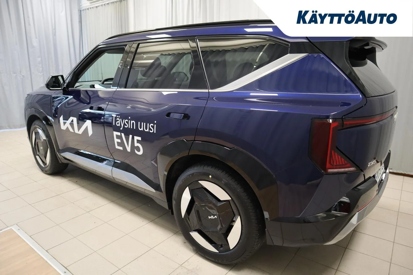 Kia EV5 XTS-723 carousel image