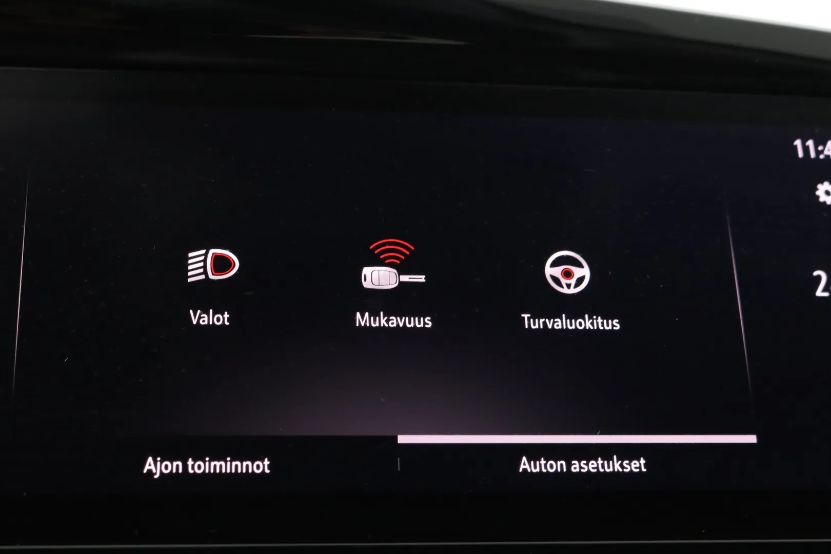 Opel Grandland RUX-565 carousel image