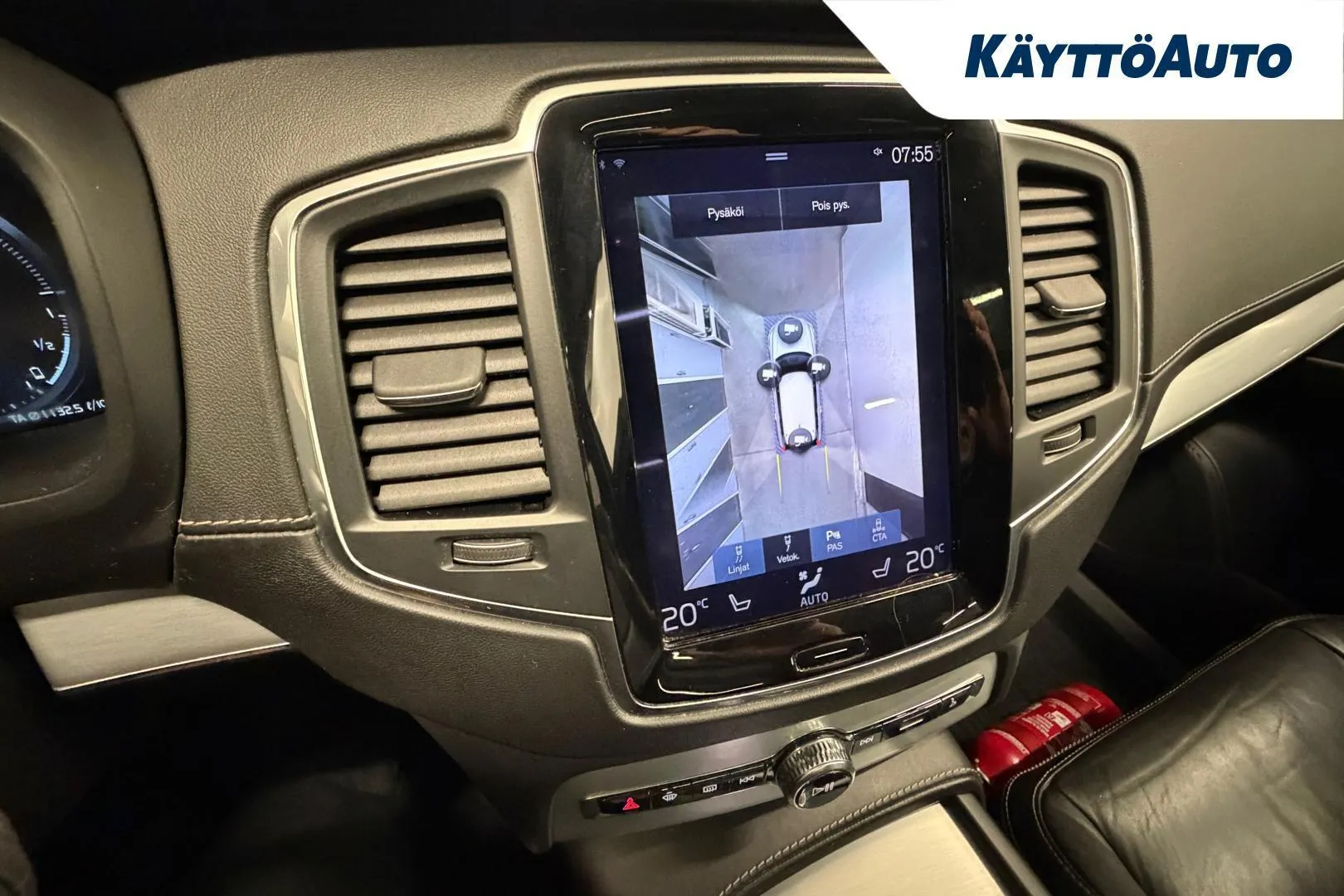 Volvo XC90 XXH-569 carousel image