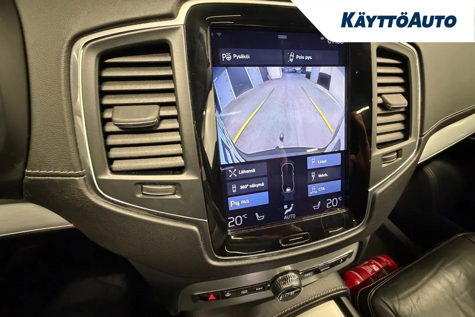 Volvo XC90 XXH-569 carousel image