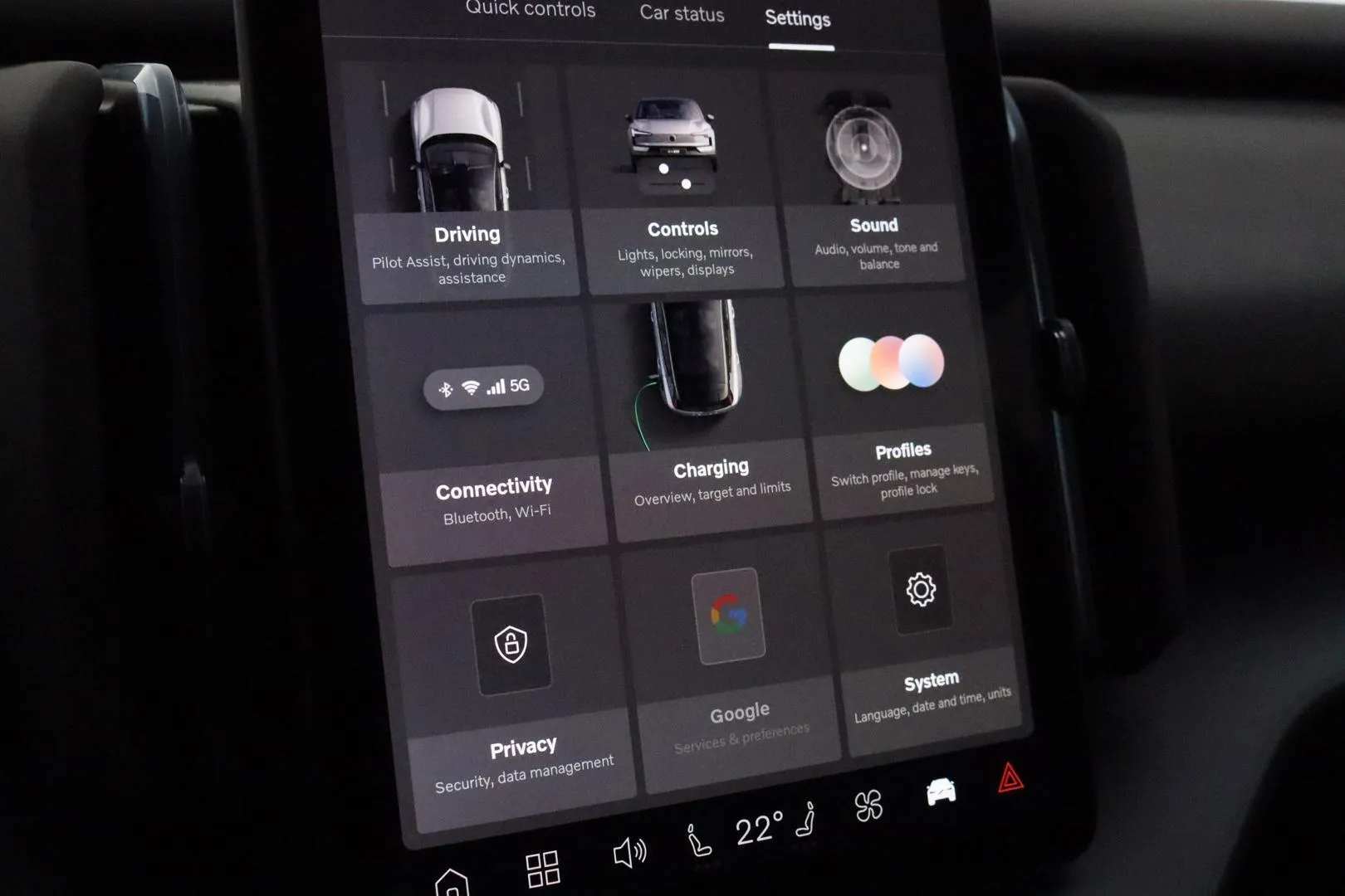 VOLVO EX30 JNO-560 carousel image