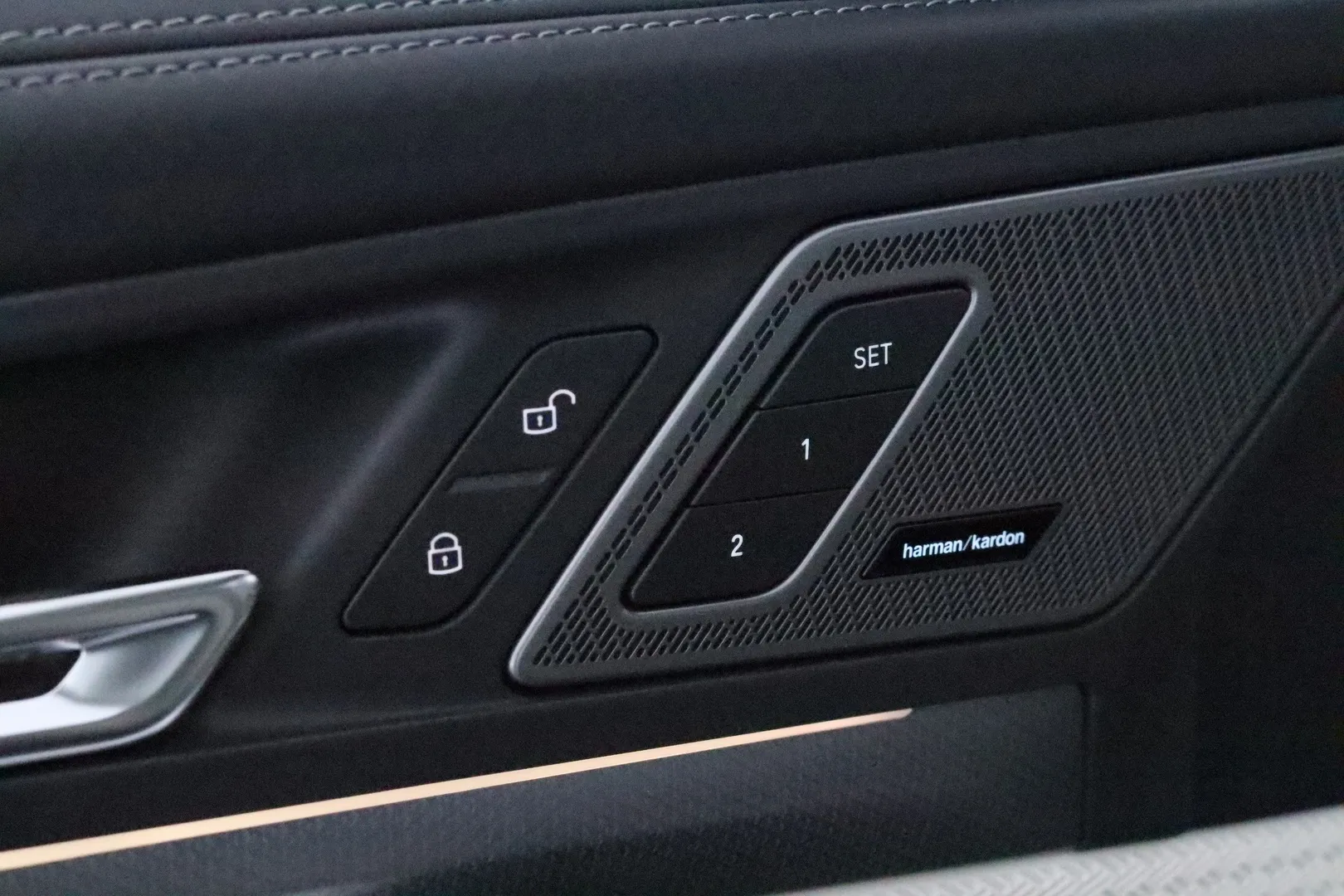 BMW iX2 FSL-859 carousel image