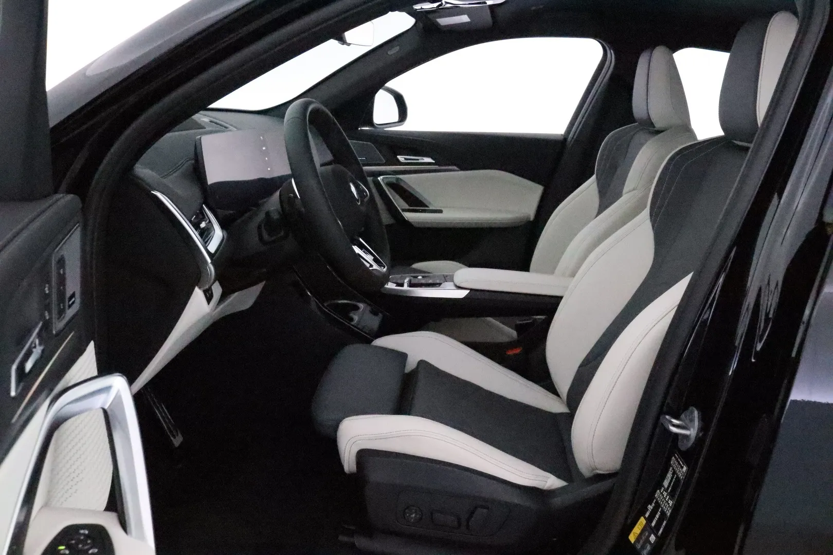 BMW iX2 FSL-859 carousel image