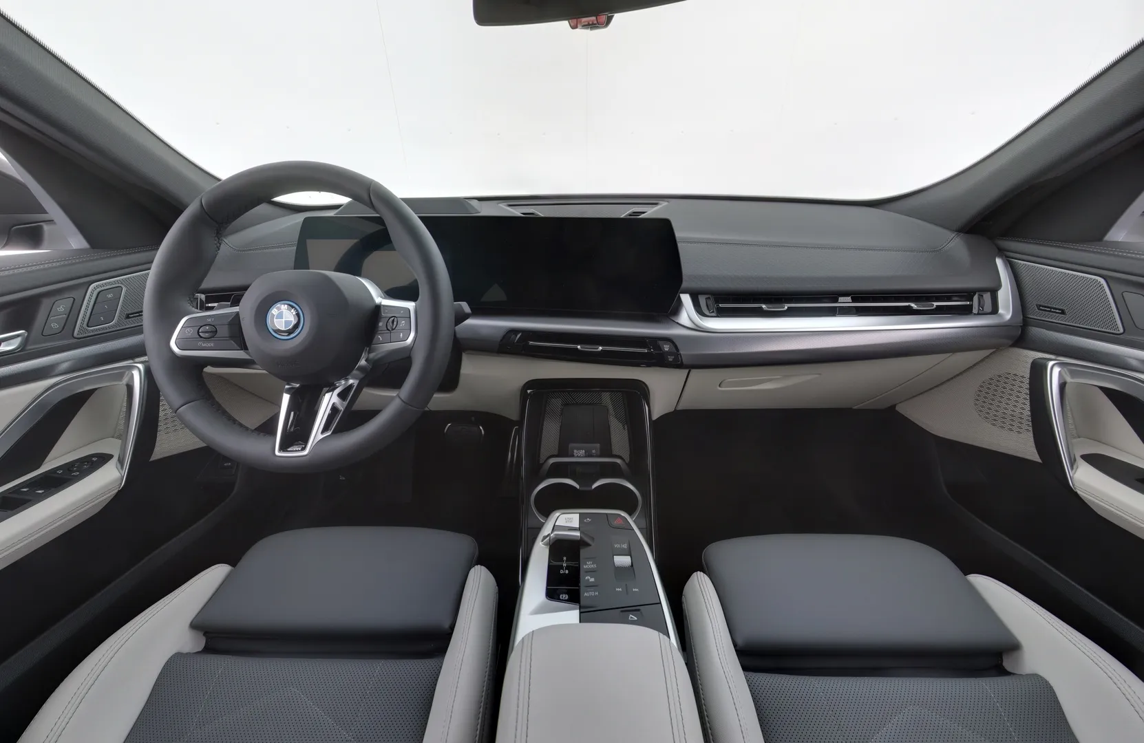 BMW iX2 FSL-859 carousel image