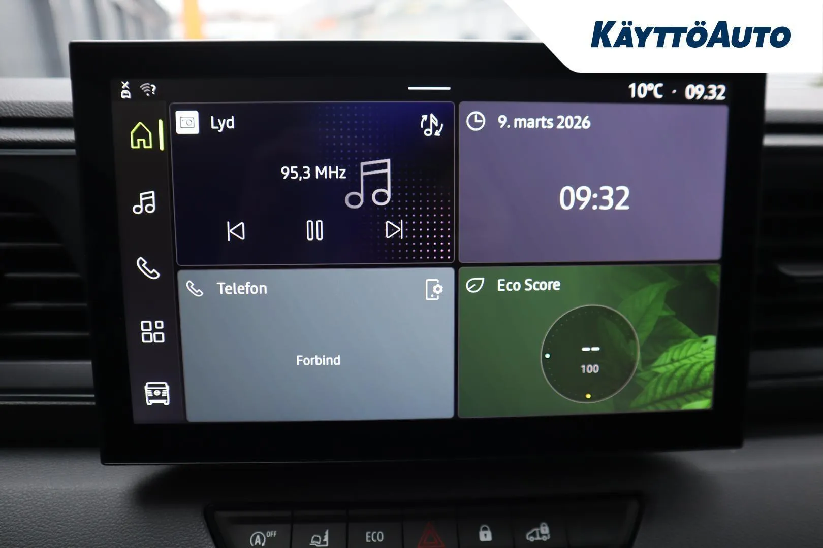 Nissan Interstar FSR-909 carousel image